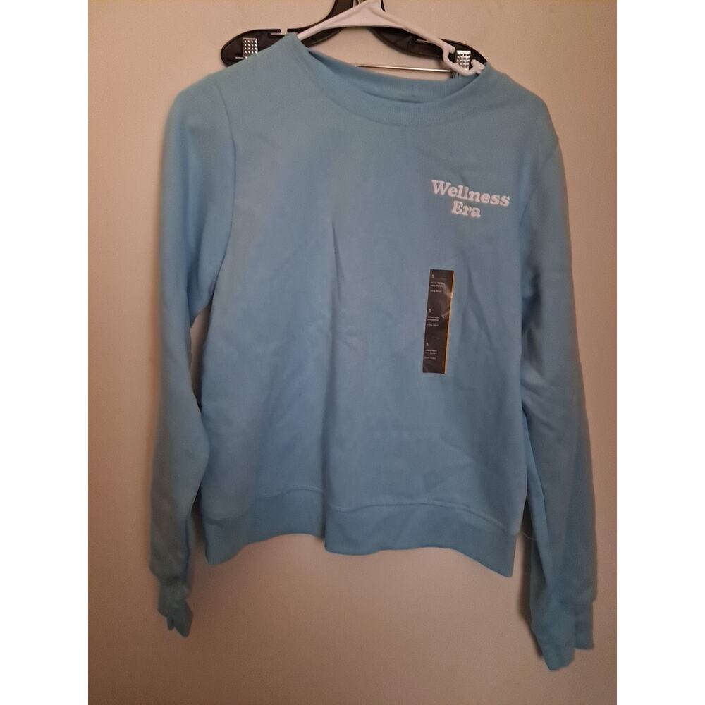 NEW All In Motion Women's "Wellness ERA" Crewneck Graphic Sweatshirt Size Small